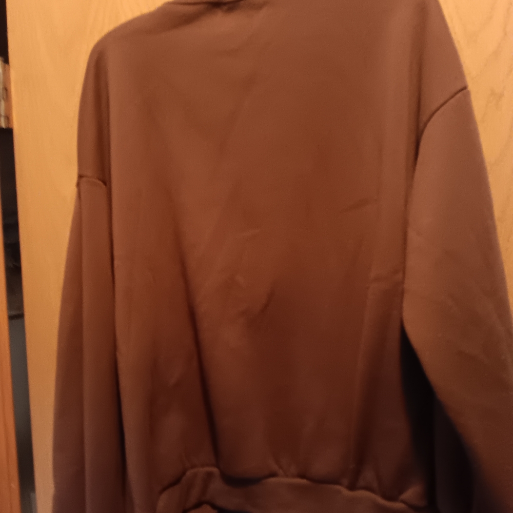 Womens Size Xsmall, SHEIN Brown California Crewneck Sweatshirt - Picture 2 of 3